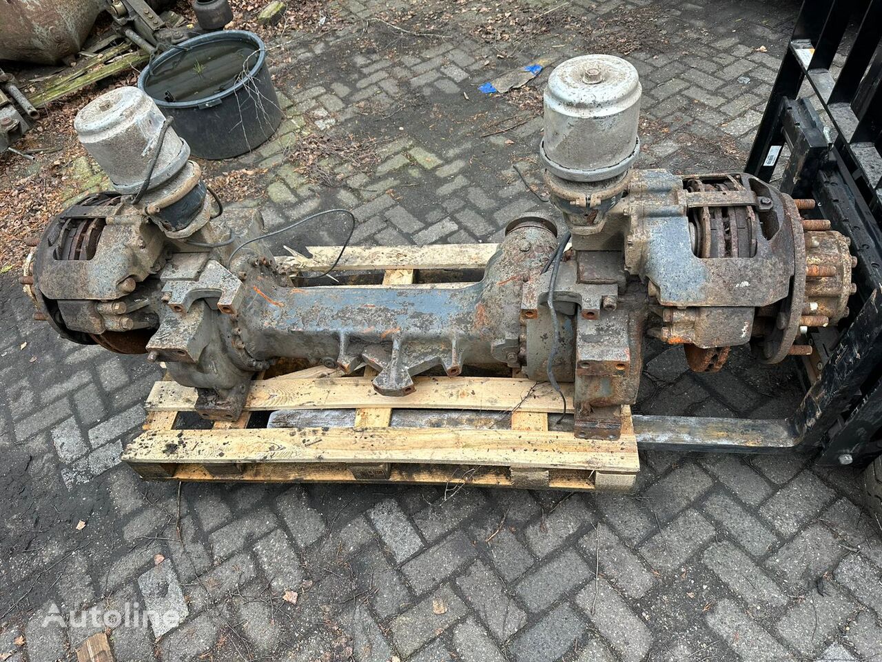 ZF Hinter AV132/90GR. 6.20 81.35003.7254 ass paredzēts MAN autobusa