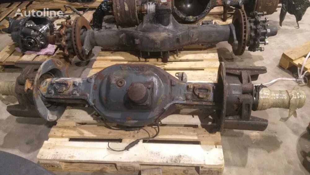 Scania Obudowa Mostu Pochwa 4x4 4x2 RP835 ADA1501P R series Rear Axle H 1468358 axle housing voor Scania Obudowa Mostu SCANIA Pochwa 4x4 4x2 RP835 ADA1501P R series Rear Axle Housing Antriebsachsgehäuse vrachtwagen - Autoline