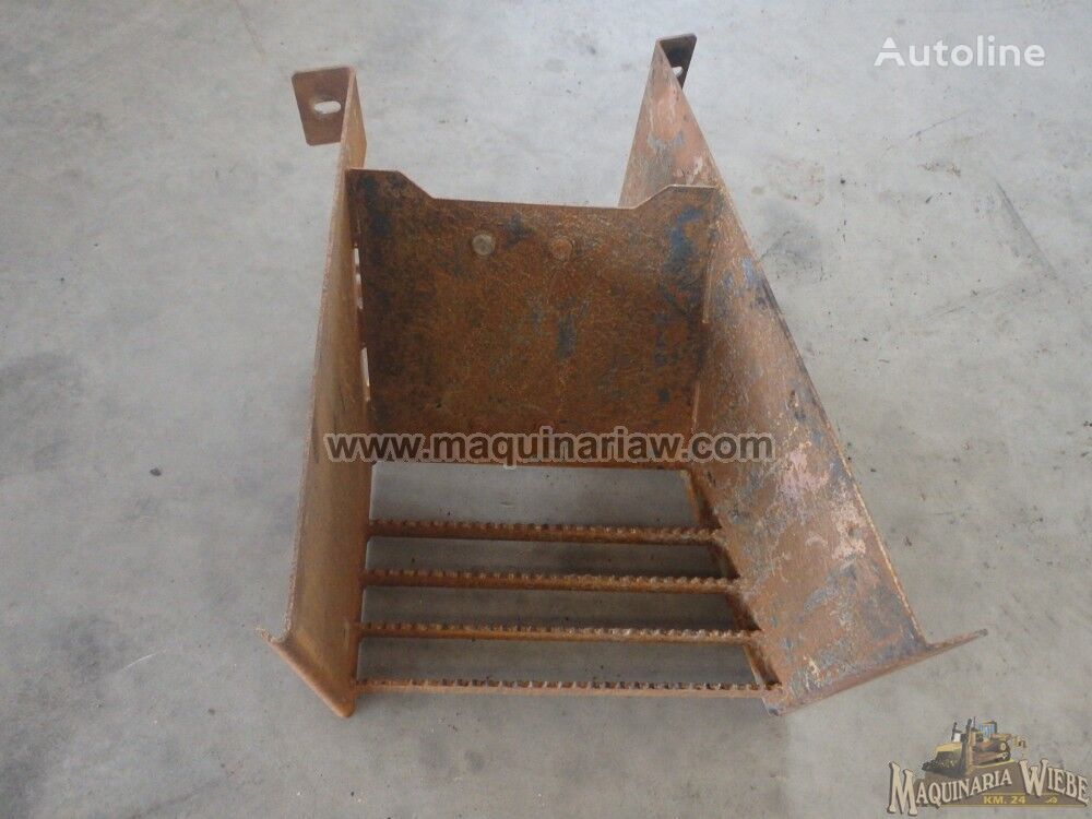 kotak baterai CB11504617 untuk backhoe loader John Deere 210K