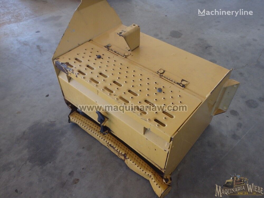 9R-2312 battery box for Caterpillar 446B backhoe loader