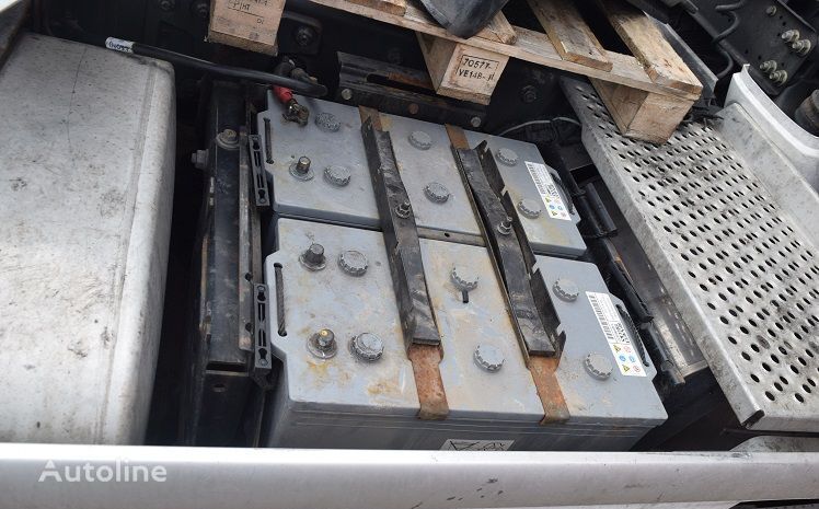 Skrzynka na akumulatory battery box for DAF XF 105 truck