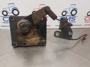 New Holland Ts115a, T5, T6, T6000, Tsa, Tm,  Parking Brake Support 47127186 47127186 Bremssattel für New Holland Ts115a, T5, T6, T6000, Tsa, Tm Radtraktor