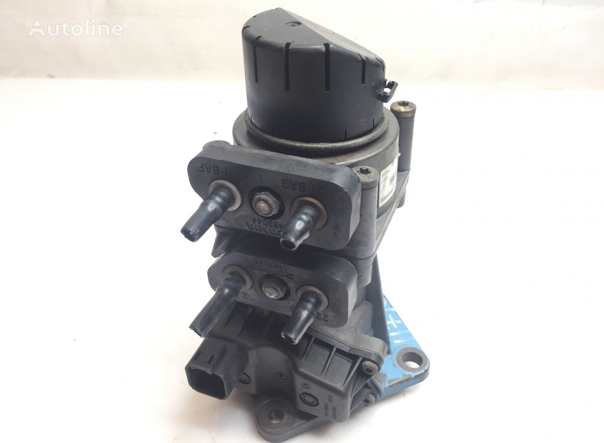 Knorr-Bremse P-series (01.04-) K044696 brake control valve for Scania P,G,R,T-series (2004-2017) truck tractor