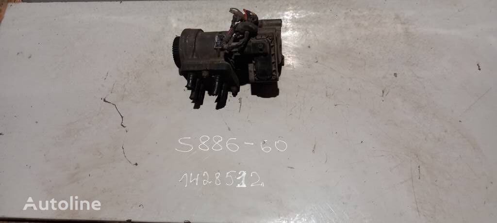 Scania 1428512 brake control valve for Scania R144.530  truck tractor