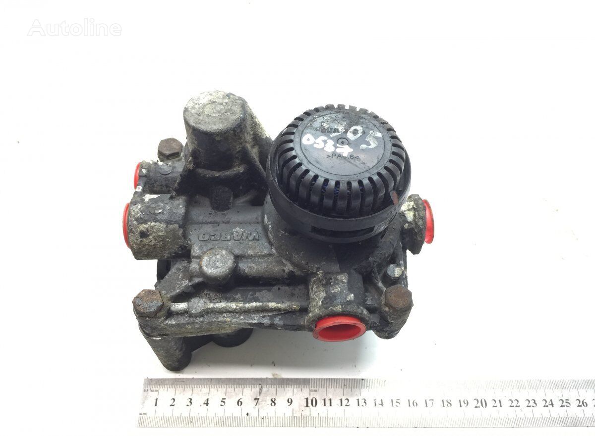 WABCO 75CF (01.98-12.00) 4802020050 brake control valve for DAF 65CF, 75CF, 85CF, 95XF (1997-2002) truck tractor