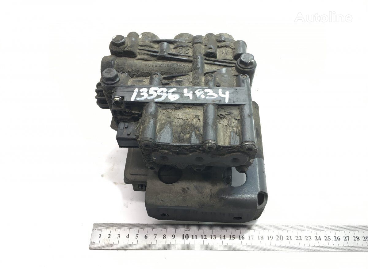 WABCO Actros MP4 1845 (01.13-) brake control valve for Mercedes-Benz Actros MP4 Antos Arocs (2012-) truck tractor