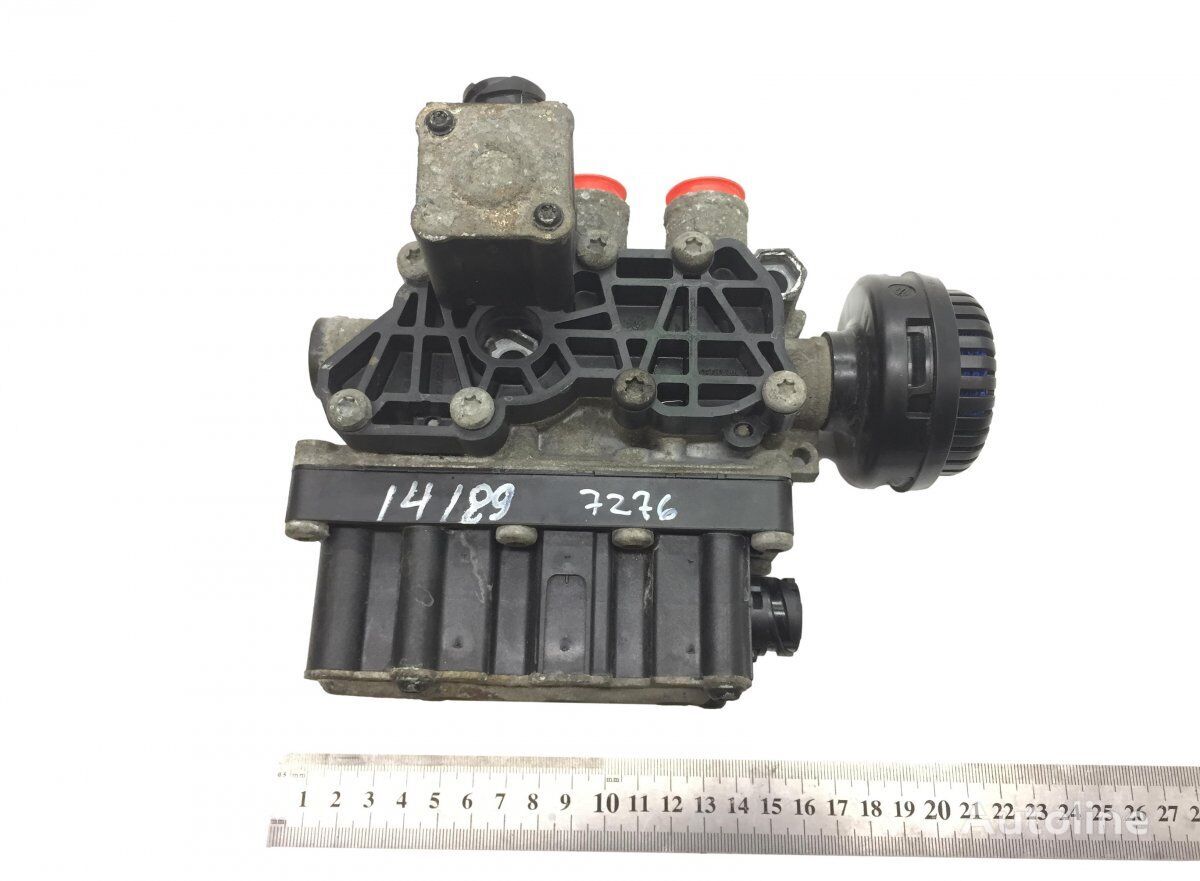 valve de commande de frein WABCO K-series (01.06-) 4728800640 pour Scania K,N,F-series bus (2006-)