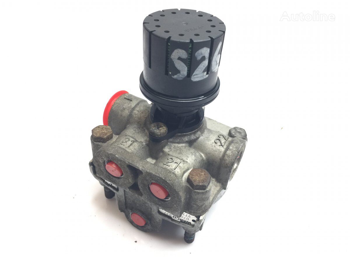 WABCO R-series (01.04-) brake control valve for Scania P,G,R,T-series (2004-2017) truck tractor