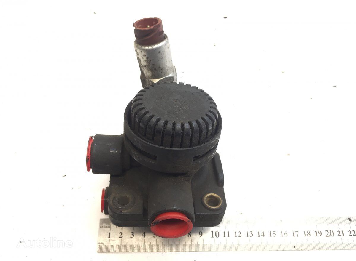 牵引车 MAN 4-series, TGA (1993-2009) 的 brake control valve WABCO TGA 18.410 (01.00-)