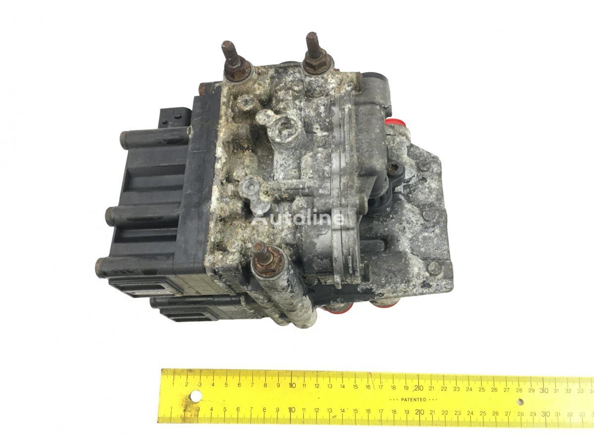 brake control valve WABCO XF106 (01.14-) 1888016 برای تریلی DAF XF106 (2014-)