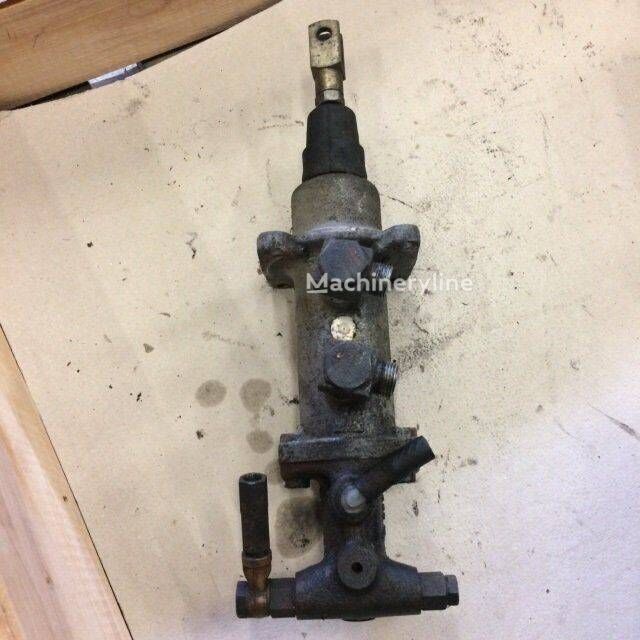 Linde Cylinder Linde 3375045001 brake master cylinder for Linde E40P electric forklift for sale | Machineryline CA Linde Cylinder Linde 3375045001 brake master cylinder for Linde E40P electric forklift - Machineryline