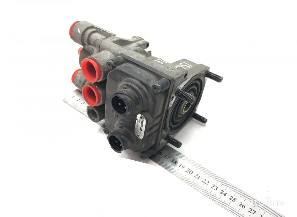 Myytävät Mercedes-Benz Cod A0044315005 / A0044316305 kuorma-auto Supapă Principală de Frână jarrupääsylinteri | Autoline FI Mercedes-Benz Cod A0044315005 / A0044316305 kuorma-auto Supapă Principală de Frână jarrupääsylinteri - Autoline