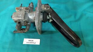 pédale de frein WABCO Nożny numer 4613170010 pour bus MAN A20, NU313