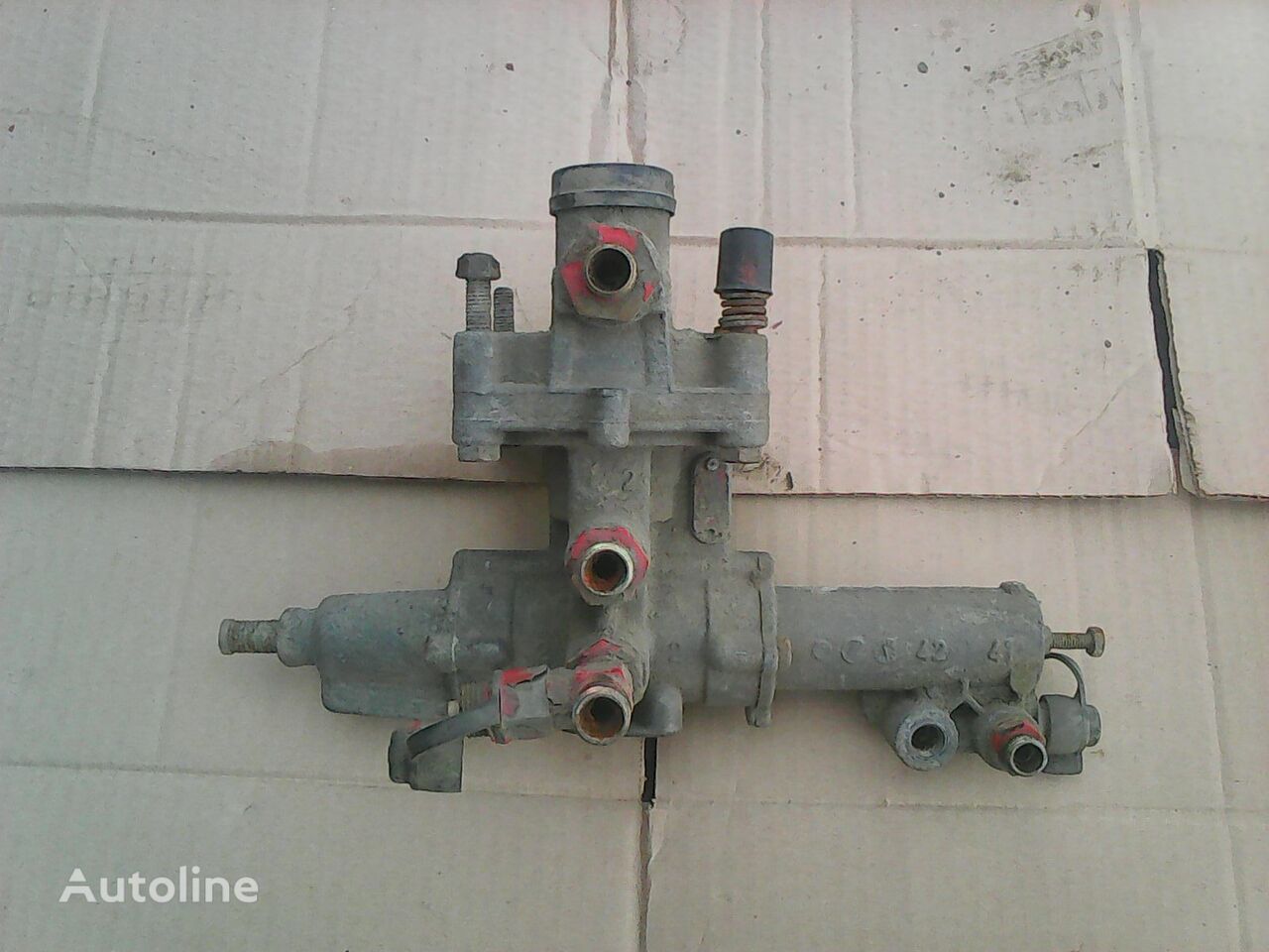 brake power regulator for semi-trailer