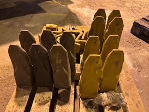 dent de godet Andre Tenner System J til Cat pour excavateur Caterpillar