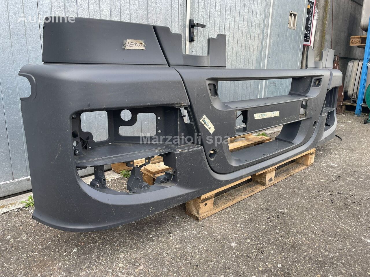 bumper voor IVECO STRALIS vrachtwagen