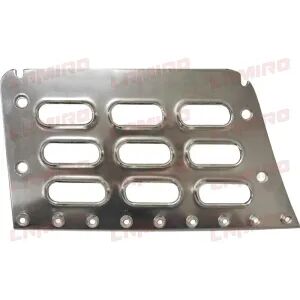 бампер MAN FH12 (2002-2008) CENTRAL STEP PLATE LH для грузовика Volvo 13 (2008-2013)