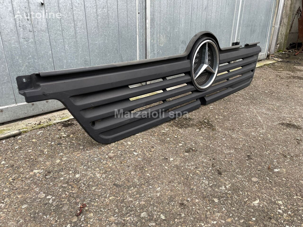 Mercedes-Benz A9738800185 bumper for Mercedes-Benz  ATEGO 715 truck