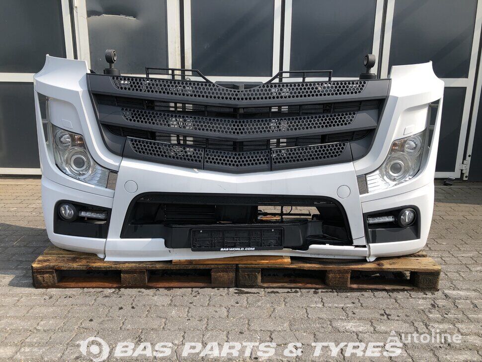 бампер Mercedes-Benz Actros MP4 9608801790 для грузовика