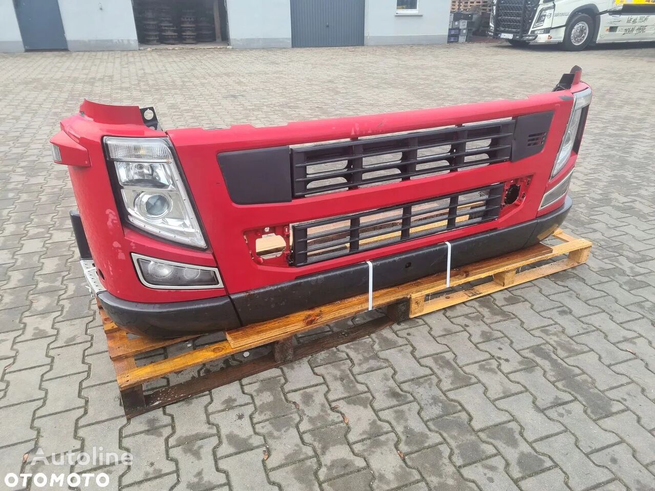 pare-chocs Volvo FH FM 9 13 LIFT pour camion Volvo VOLVO FH FM 9 13 LIFT