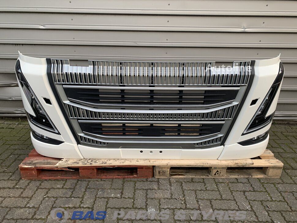 Pare-chocs Volvo FH4B 78670304 pour camion Volvo FH4B - Autoline