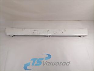 pare-chocs Volvo Front bumper cover plastic 82090733 pour tracteur routier Volvo FH 4