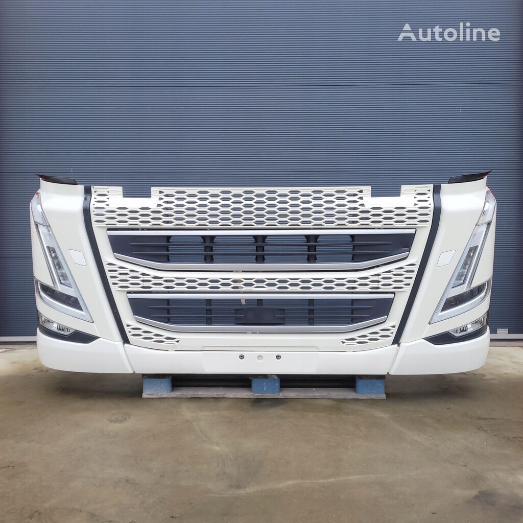 Бампер Volvo KOMPLETNY ATRAPA GRILL REFLEKTOR FULL LED FH5 KOMPLETNY PRZÓD для тягача Volvo FH 5 - Autoline