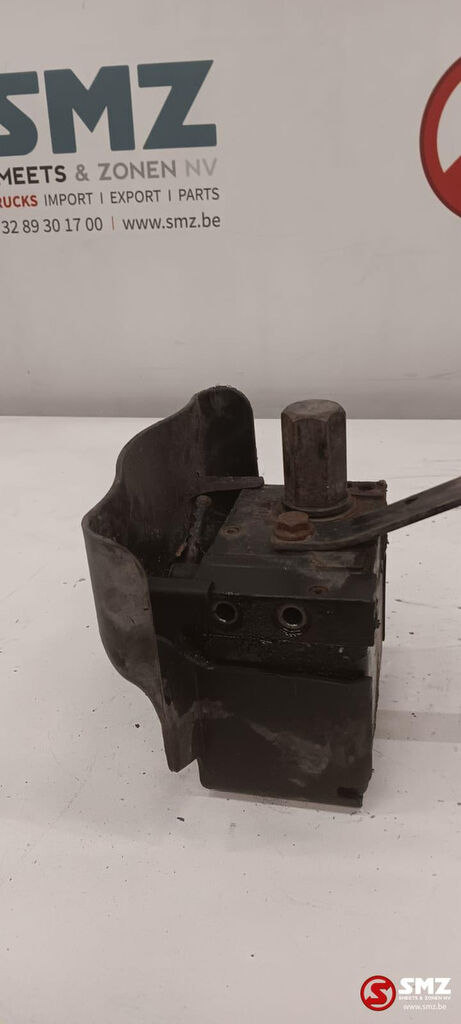 MAN Occ cabinekantelpomp 81418236130 cab lift pump for truck - Autoline