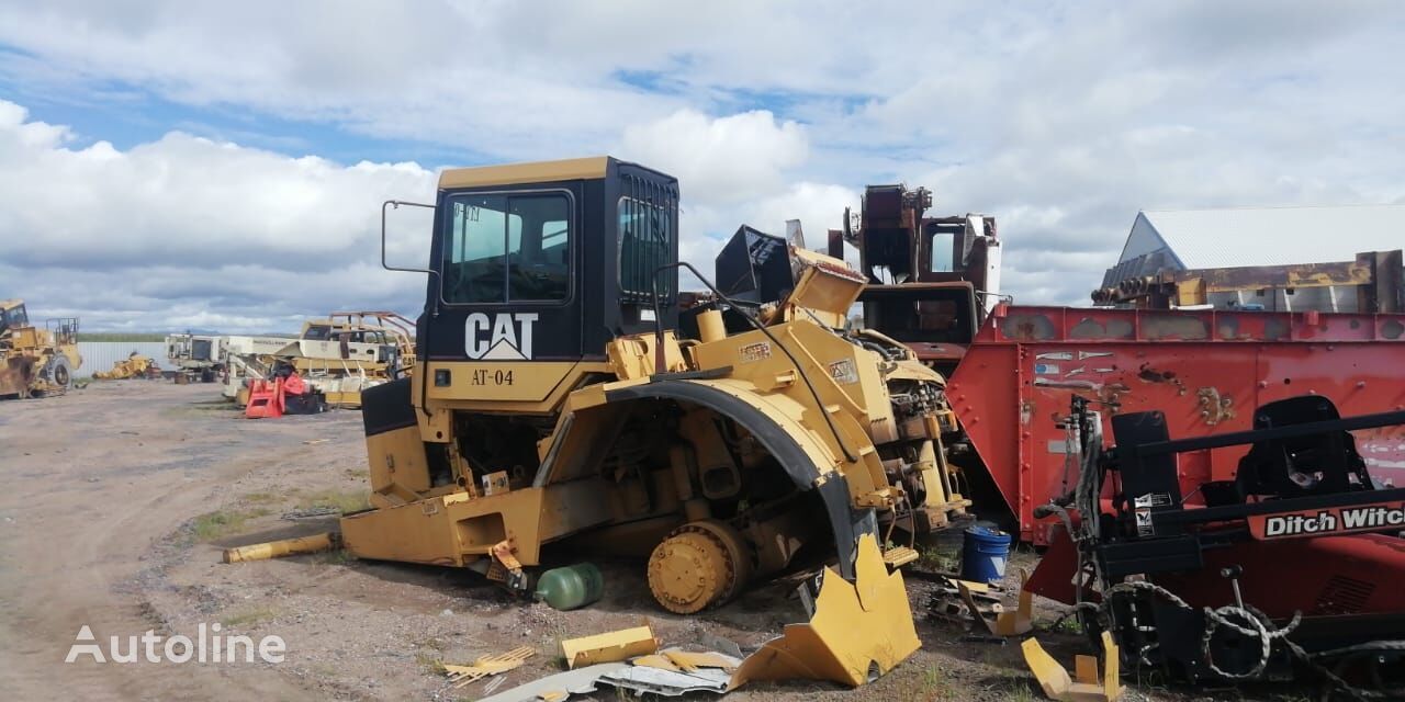 142-1577 cabina para Caterpillar D400E II volquete articulado - Machineryline