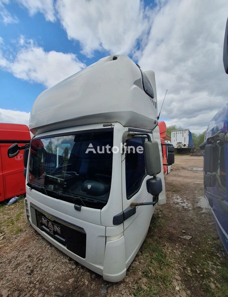 cabine pour tracteur routier MAN TGL 12.220