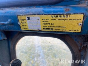 Cabine pour tracteur à roues Ford 5000 à vendre - Image 16 | Agroline CH Cabine pour tracteur à roues Ford 5000 | Image 16 - Agroline