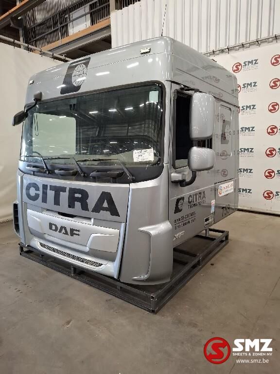 cabina DAF Occ e XF106 facelift para camião