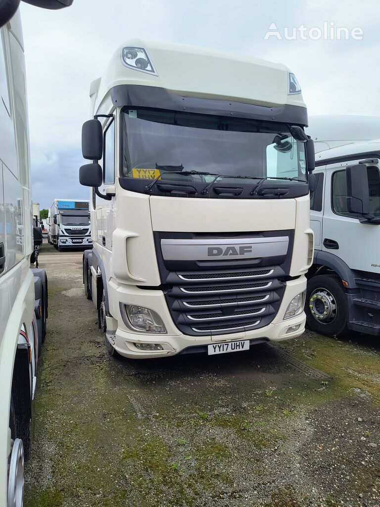 kabin DAF XF 106 untuk tractor head