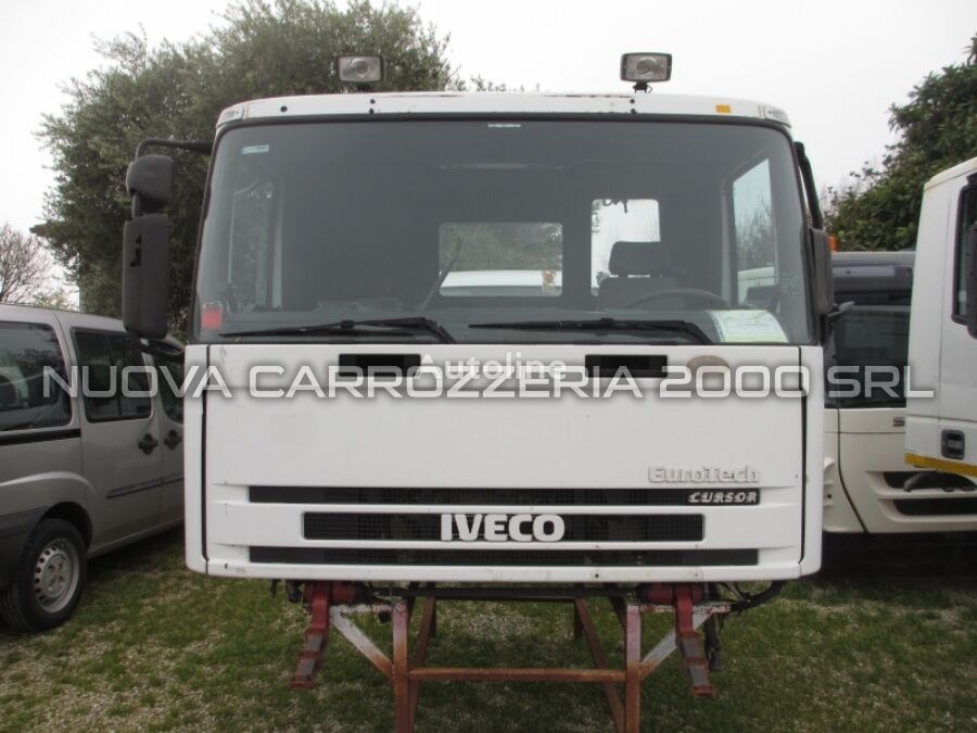 IVECO EUROTRAKKER hytt till IVECO EUROTRAKKER lastbil