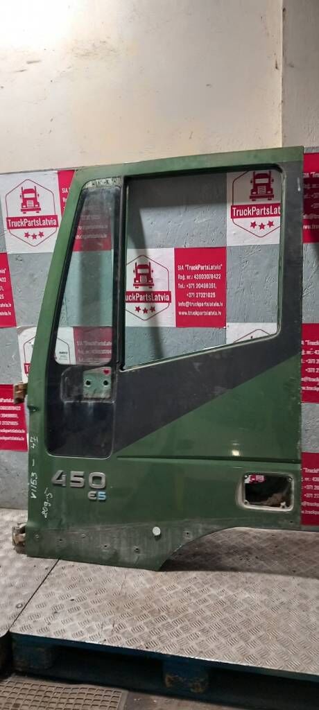 buồng lái IVECO Stralis 450 Euro5 left door 504232510 1908808 dành cho đầu kéo