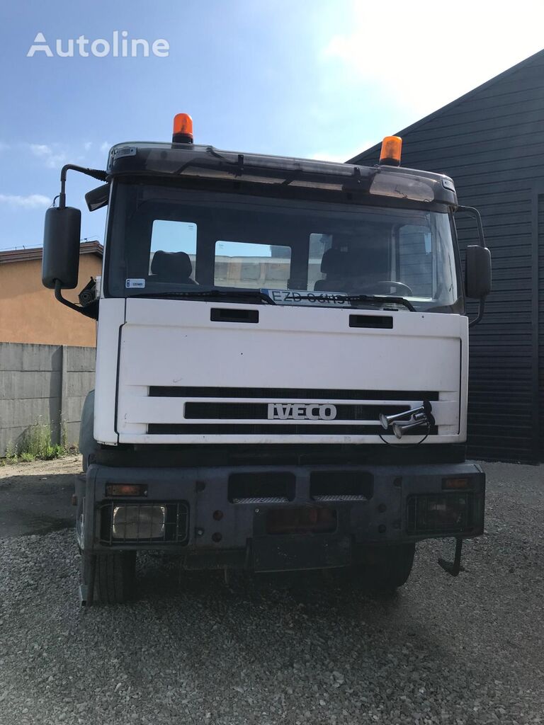 cabine IVECO TRAKKER EUROTRAKKER pour camion IVECO TRAKKER EUROTRAKKER 4X4 6X4 6X6 8X4 8X6 8X8