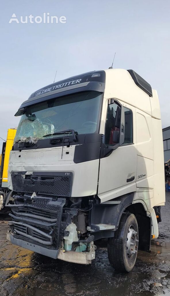 كابينة KOMPLETNA KABINA GLOBETROTTER XL EURO 6 EUROPA لـ الشاحنات Volvo FH4