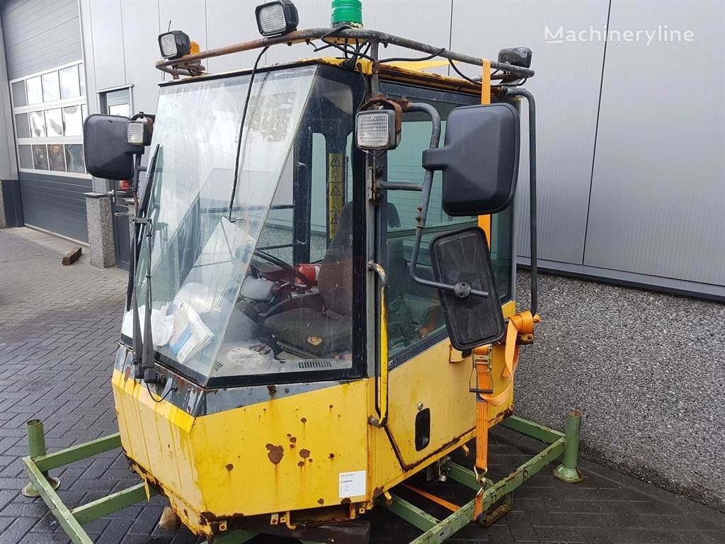 Komatsu WA 320 - 5H - /Kabine/ e cabina - Machineryline