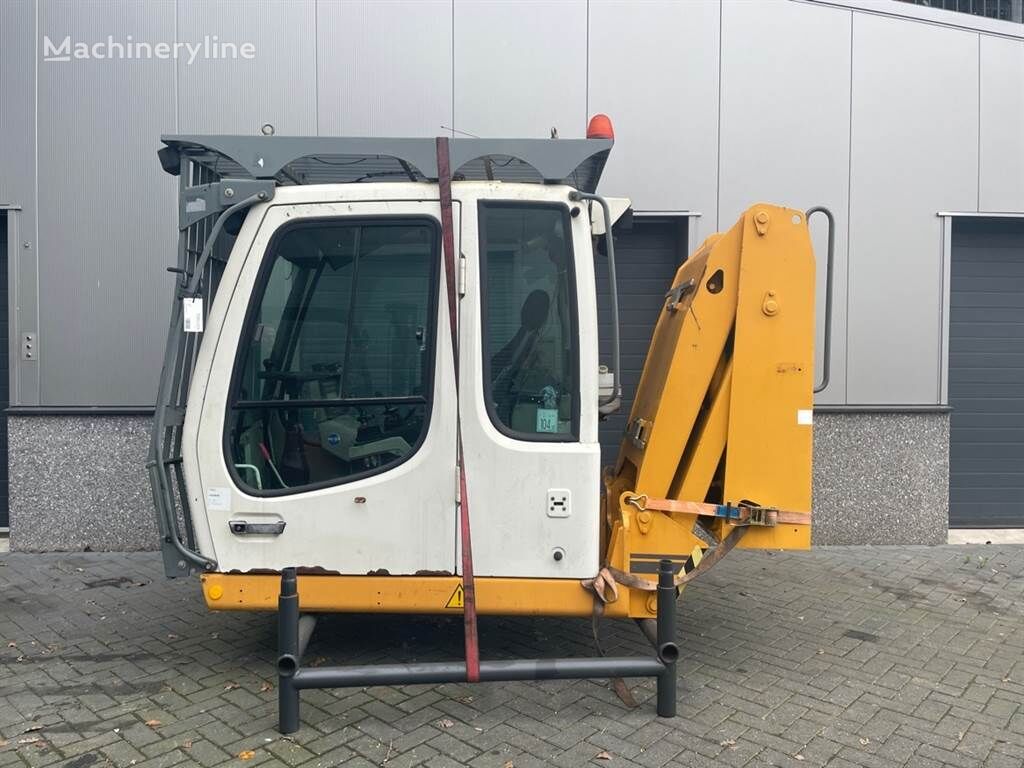 Liebherr A934C-10062899- /Kabine/ e cabin for excavator - Machineryline