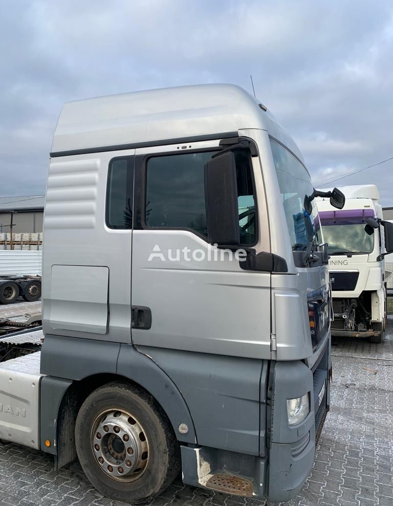 MAN KOMPLETNA KABINA SYPIALNA cabina para MAN TGX ANGLIA EURO 6 camión