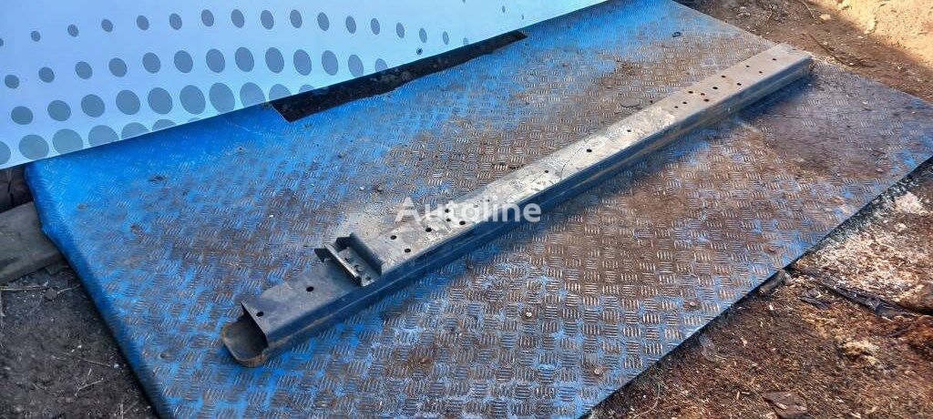 Mercedes-Benz Actros 1841 A9303100422 FRONT BUMPER A9303100422 hytt till dragbil