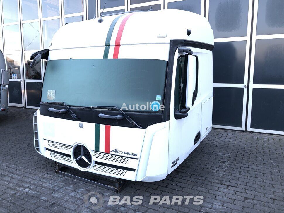 کابین Mercedes-Benz Actros MP4 0006000101 برای کامیون