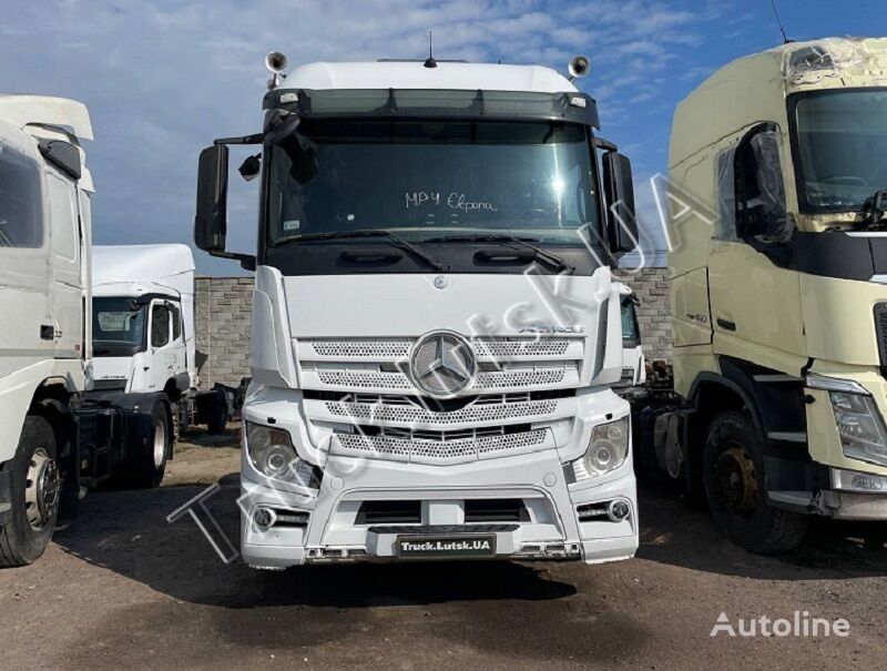 кабіна Mercedes-Benz Actros MP4 до тягача Mercedes-Benz Actros MP4