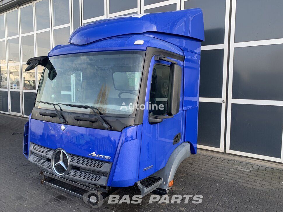 cabine Mercedes-Benz Antos MP4 0006000101 pour camion