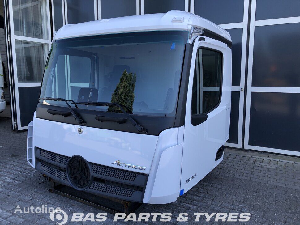 Mercedes-Benz Antos MP4 0006000101 førerhus for lastebil