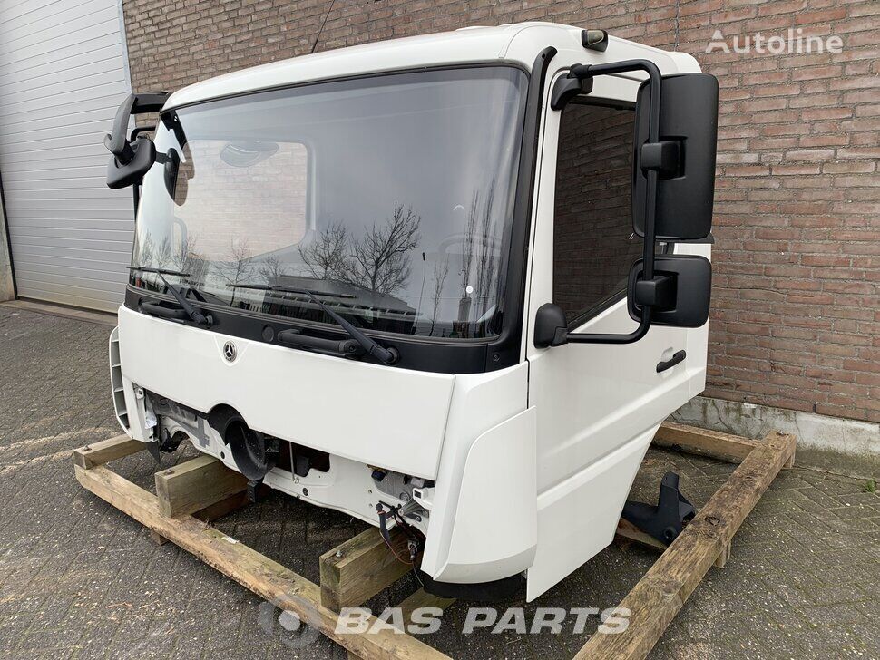 Mercedes-Benz Atego MP4 9736000105 cabine voor vrachtwagen