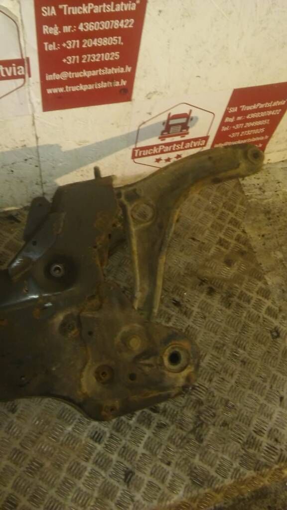 кабина Renault Master 2, Front subframe 544010400R, 544010400 544010400R за влекач