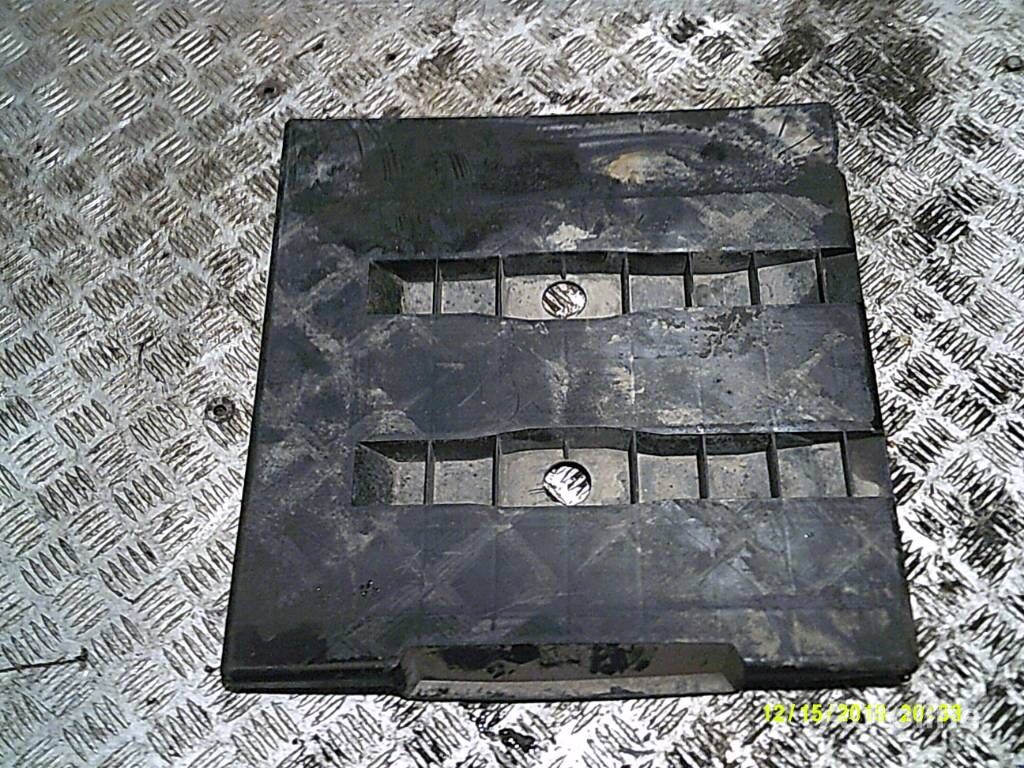 cabine Scania 1177 G440, plastic cover 1177-104 pour tracteur routier