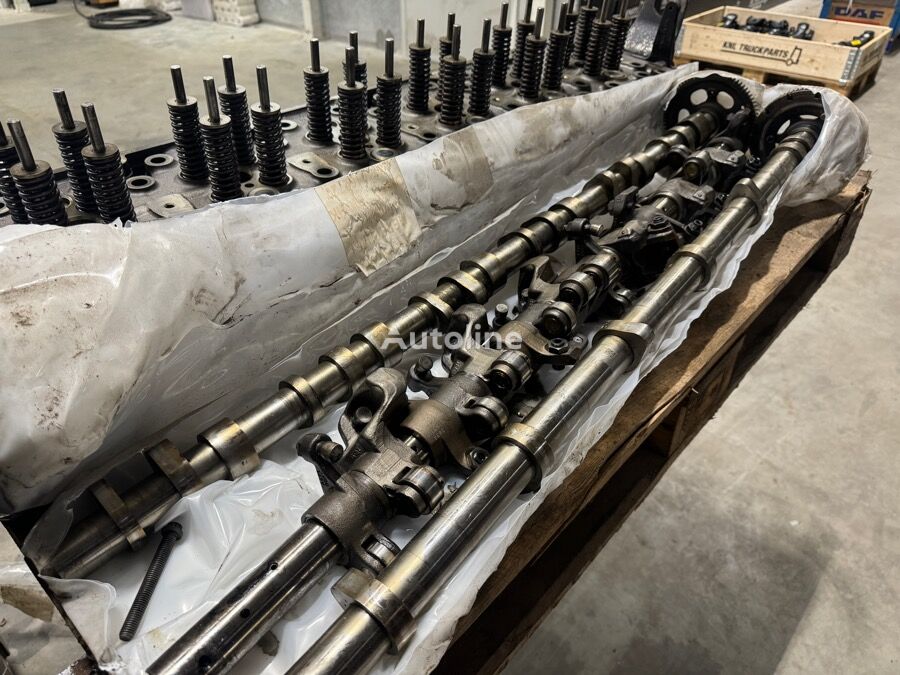 Mercedes-Benz camshaft for truck