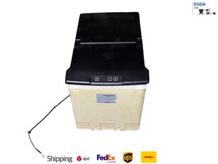 MAN トラクタートラックのためのMAN 81639106109 車の冷蔵庫